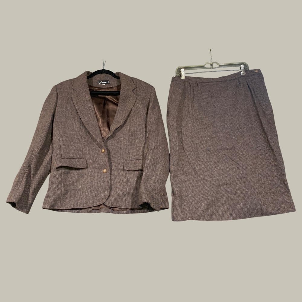 Juno Skirt Suit Women 14 Brown Tweed Virgin Wool Gold Crest Buttons Vintage